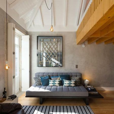 Gold & Grey Loft Almada Leilighet Porto Eksteriør bilde