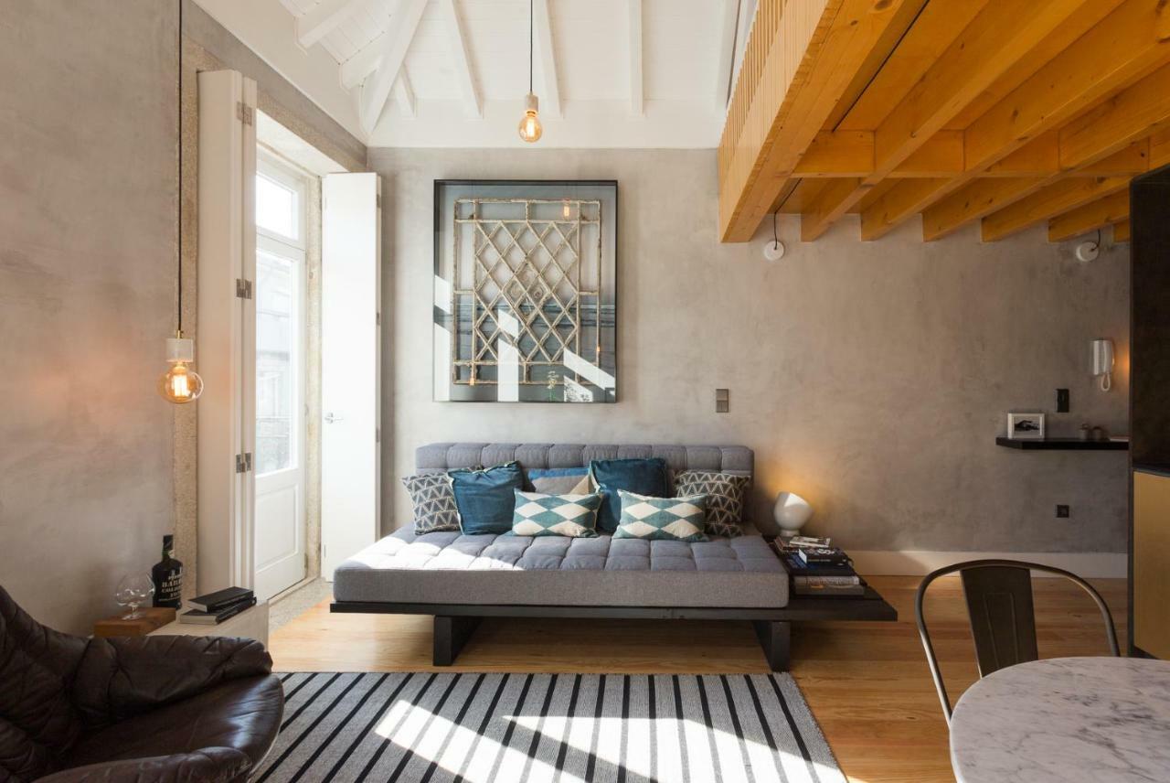 Gold & Grey Loft Almada Leilighet Porto Eksteriør bilde